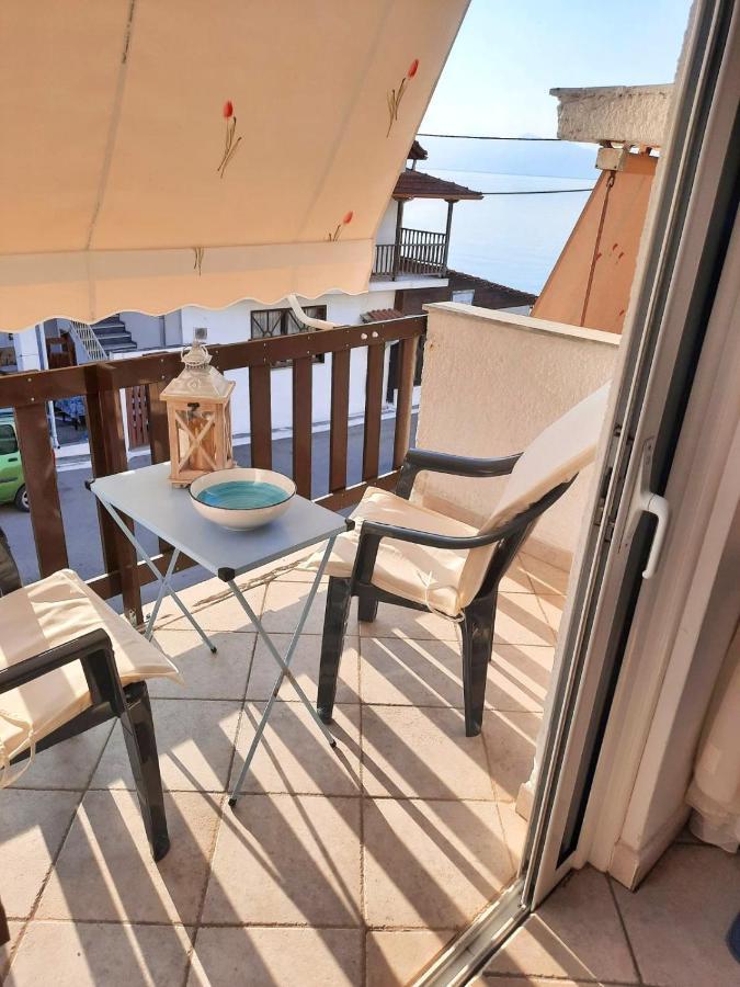 Beautiful Seaside Studio Ακράτα Εξωτερικό φωτογραφία